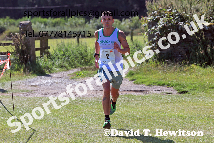 The 2026 Tynedale Jelly Tea 10 Mile Road Race, Matfen, Northumberland. Photo: David T. Hewitson/Sports for All Pics